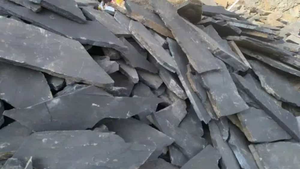 بيع حجر جثة ميغون الأسود